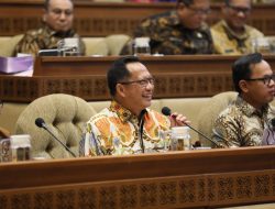 Rapat Bersama Komisi II DPR RI, Mendagri Tito Paparkan Renstra Jangka Pendek Kemendagri dan BNPP